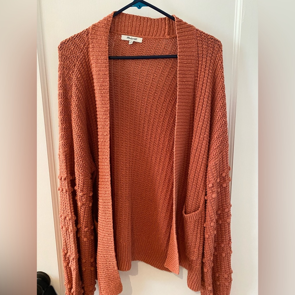 Beautiful Madewell Cardigan in sunset color!